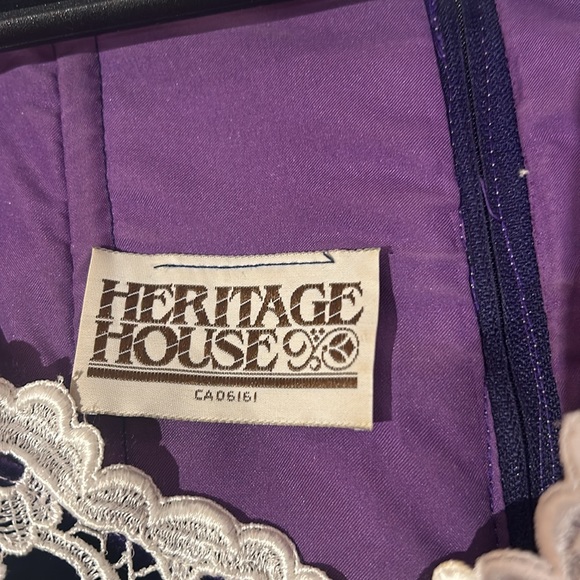 Strapless Amethyst Crushed Velvet dress with lace detail - Picture 4 of 5